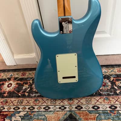 upgraded Fender Player Plus Stratocaster 2021 w case - mojotone/kingtone image 4