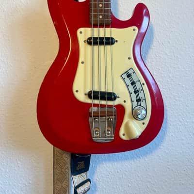 Hagstrom Kent mid-1960s - Red image 4