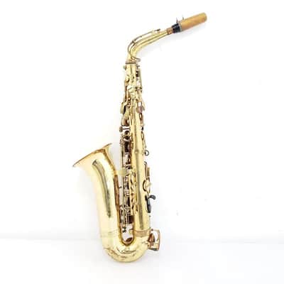 Vito Alto Saxophone with case and accessories, Good condition with significant wear image 10