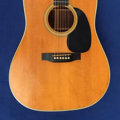 Martin D-28 1974 Natural image 2