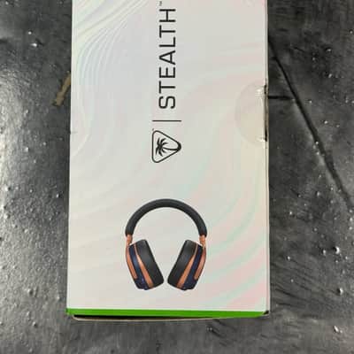 Turtle Beach Stealth 700 Gen 3 Wireless Amplified Gaming Headset image 2