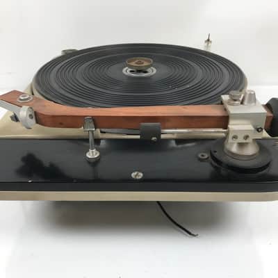 Vintage Thorens TD-124 Turntable image 8