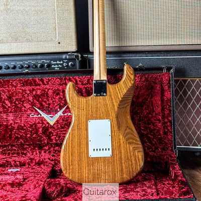 2020 Fender 65 Stratocaster Closet Classic Roasted Ash Natural image 10