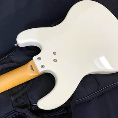 2000s Mosrite Mark II Bass in great condition RAMONES | Reverb
