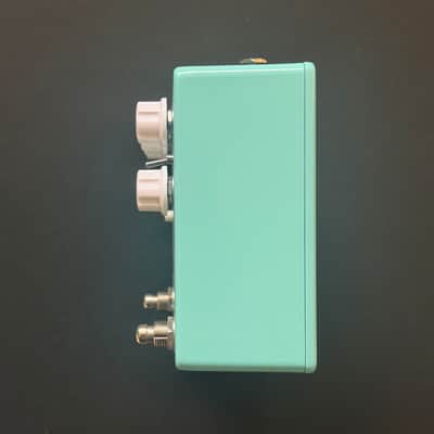 Crazy Tube Circuits White Whale V2 Analog Spring Reverb and Tremolo - Blue image 3