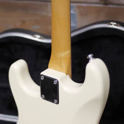 Fender Stratocaster  1988 - Vintage White image 12