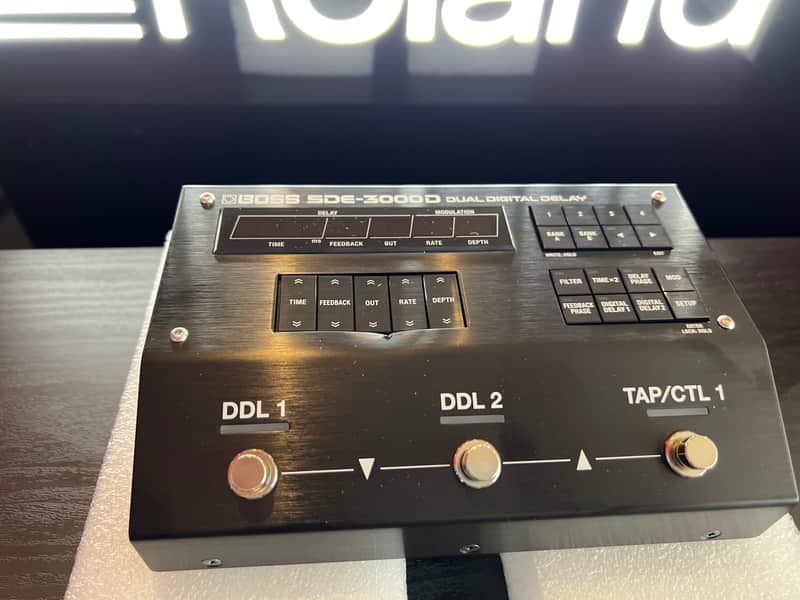 BOSS SDE-3000D Dual Digital Delay (Scratch n' Dent) image 1