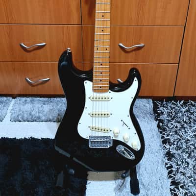 Washburn WE-1 Vintage Lyon Series with pickups Japan - Black image 1
