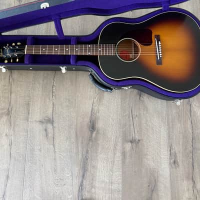 2025 Gibson Custom Shop Historic 1942 Banner J-45 - MINT image 11