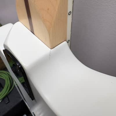 Fender Jim Root Jazzmaster 2020 - Flat White image 16