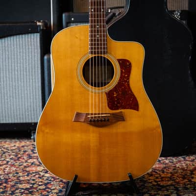 Taylor 210ce – 2008 – Natural – Very Good Condition – With Original Hardshell Case image 1
