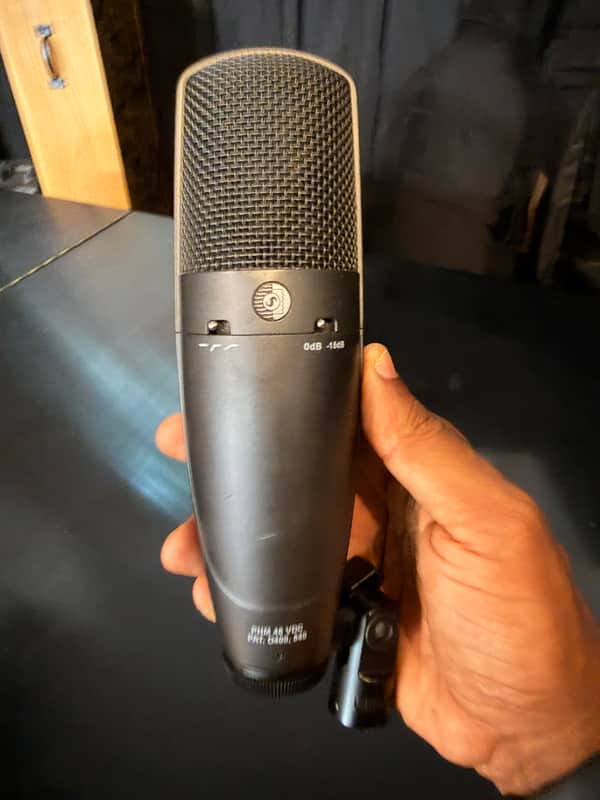 Shure KSM32 / CG Medium Diaphragm Cardioid Condesner Microphone