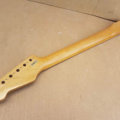 1982 ESP 400 SERIES STR*T ROSEWOOD NECK - V SHAPE image 5