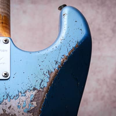 FENDER USA Custom Shop Ltd Red Hot Stratocaster Super Hvy Relic "Lake Placid Blue + Maple" (2024) image 21