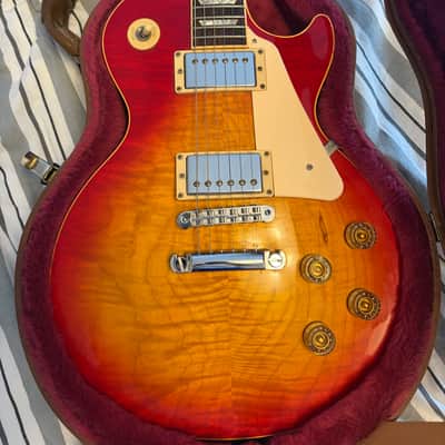 2000 Gibson Les Paul Standard - Heritage Cherry Sunburst image 2