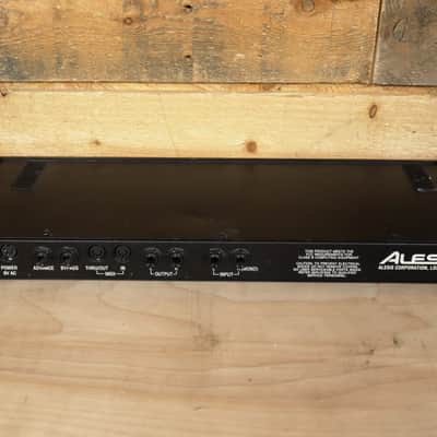 Alesis Quadraverb Rack Reverb Effect Processor "Excellent Condition" image 2