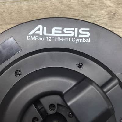 Alesis DMPAD12 Hi Hat Cymbal w/ Post Mount, Hatch Type Rack Mount, Anti-Spin, Felt & Wing Nut image 8