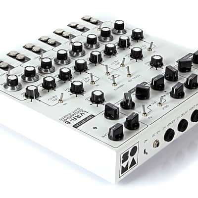 Soma Laboratory Lyra-8 ALUMINIUM Organismic Synthesizer; White image 5