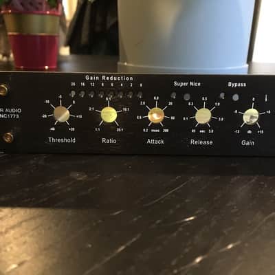 Funk Logic RNC/RNLA Rack Shelf (LARC-11000) image 2