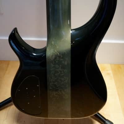 Modulus Quantum 5 Thru-neck Bass 2001 Black image 7