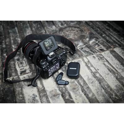 Shure MoveMic Two Channel Wireless Lavalier Microphone Receiver Kit, Z7 image 18