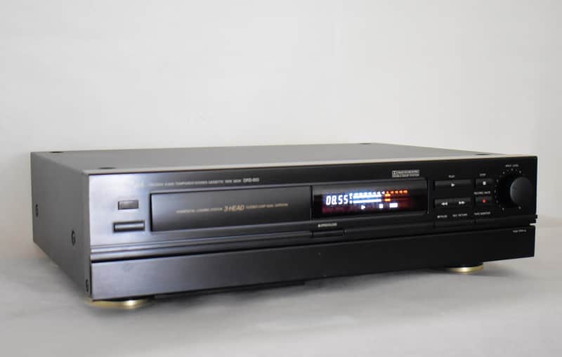 DENON DRS-810 3-Head, Closed Loop, Dual Capstan Dolby HX PRO B/C Cassette Deck Japan image 1
