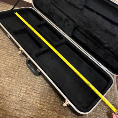 Universal Molded Electric Guitar Case image 7