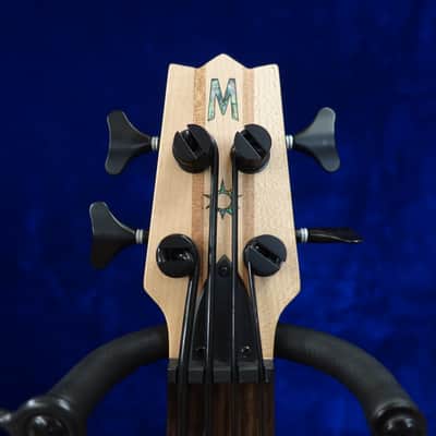 Mahalo Solid Electric Bass Ukulele, Bag - Natural image 2