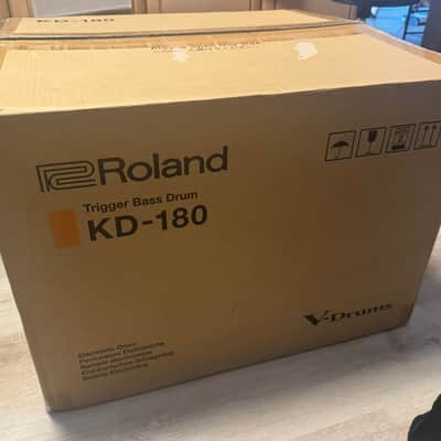Roland KD-180 (Vdrum) Kickdrum - Black image 3