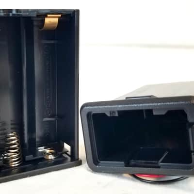 Yamaha APX500II - System 65 Pick Up System / AA Battery Holder (Buttons) image 8
