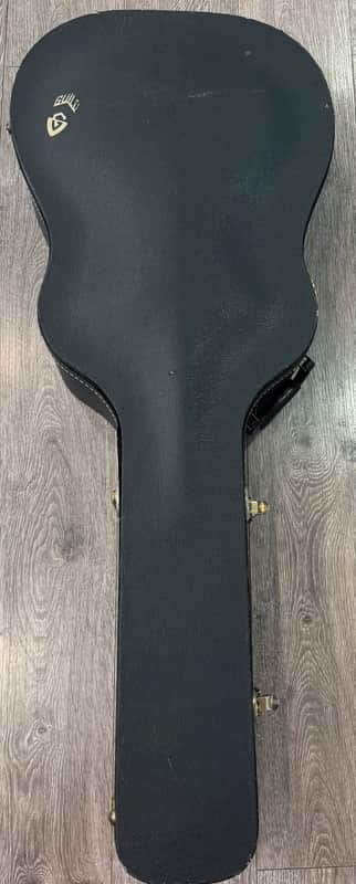 Guild Vintage Hard Shell Guitar Case – Fits Ovation Roundback Acoustic image 1