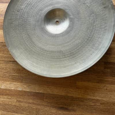 Vintage Zildjian Avedis 20" Cymbal – 2200g – 70s "Thin Stamp" image 3
