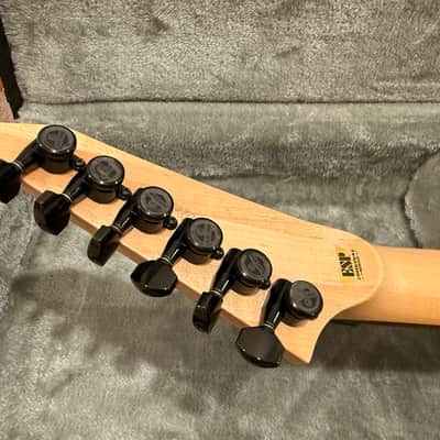 ESP M-II Deluxe 2017 - Snow White Japan Custom Shop image 6