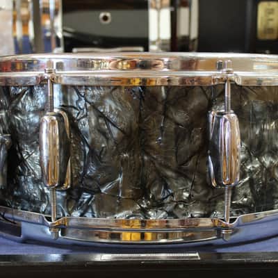1960s Slingerland 5.5x14 Artist Model Snare Drum in Black Diamond Pearl image 4