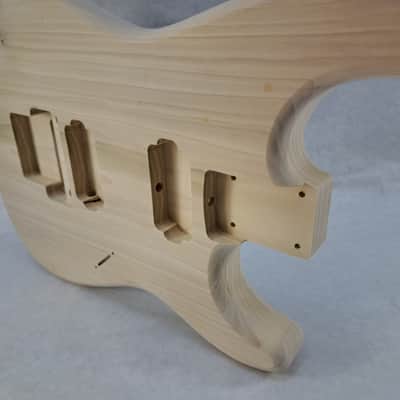 Unfinished Poplar HxH guitar body - fits Fender Strat Stratocaster neck Floyd Rose J2428 image 7
