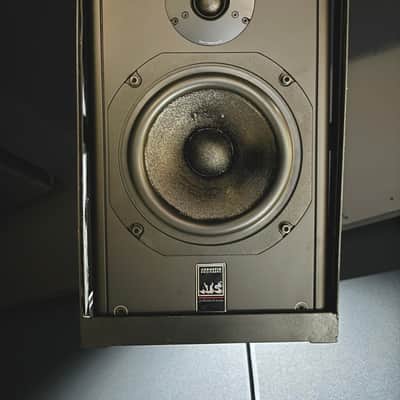 ATC SCM12 Pro + Amphion Amp400.8 8-Channel Surround & Overhead Monitoring System image 4