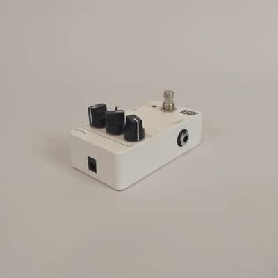 JHS 3 Series Fuzz Pedal image 5
