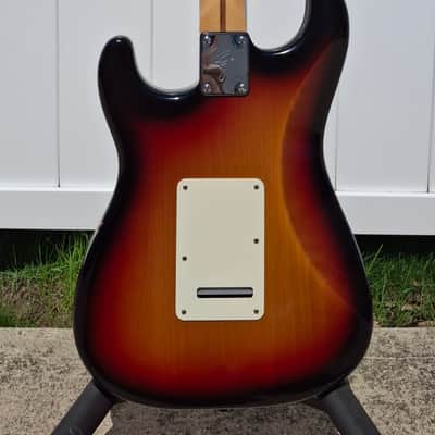 60th Anniversary Fender Highway One Stratocaster with Special Diamond Anniversary Case image 8
