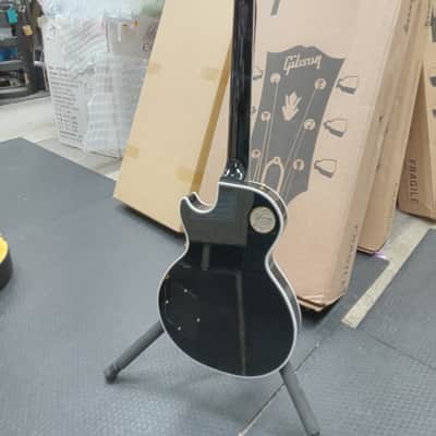 Gibson Les Paul Custom in Ebony (2025) On Sale 6/15-6/22! image 10