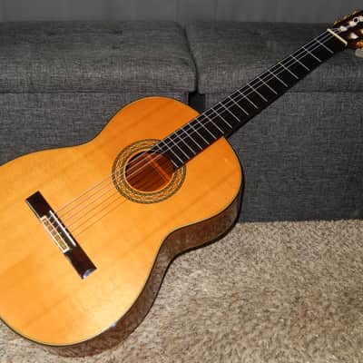 HAND MADE IN 2001 - TAKAMINE No10 - SWEET AND POWERFUL CLASSICAL GUITAR image 2