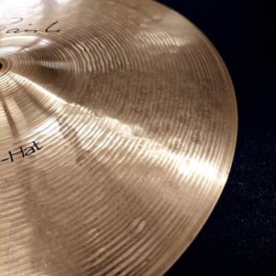 Immagine Paiste 14" Signature Dark Crisp Hi-Hat Cymbals (Pair) 1989 - Present - Traditional - 6