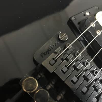 Vintage Kramer Beretta Black Electric Guitar  w/ Case and Whammy Bar image 4