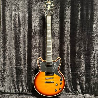 D'Angelico Deluxe Brighton Vintage Sunburst With Free Hard Case image 3