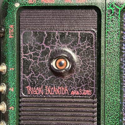 Trigon Incantor Circuit Bent Texas Instruments 1995 - Iridescent Green and Purple image 2