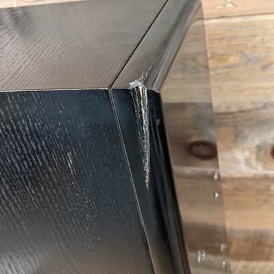 Vienna Acoustics Maestro Center Speaker in Piano Black #2 of 2 In Stock image 12