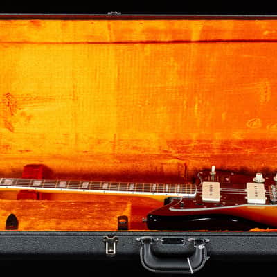 Fender American Vintage II 1966 Jazzmaster, Rosewood Fingerboard, 3-Color Sunburst (488) image 7