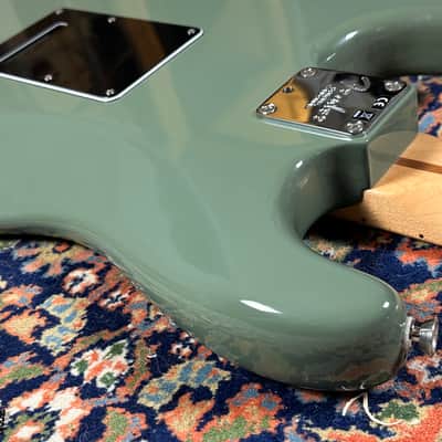 Fender American Professional Stratocaster Maple Fretboard 2016 Antique Olive image 11
