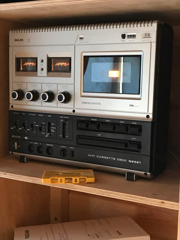 Philips  N2521 1980s Silver abs Black image 1