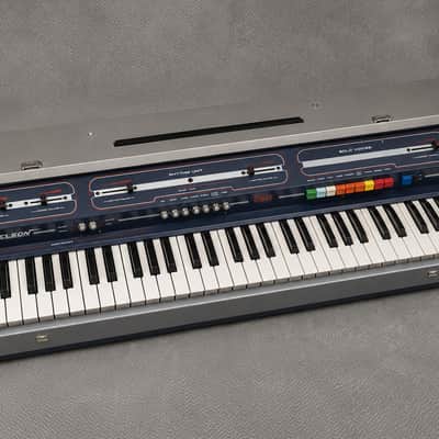 Welson Gipsy ✅ Rare Vintage Italian Combo Organ ✅ Iconic 70s Transistor Warmth & Psychedelic Character ✅ Fully Checked & Cleaned ✅ Striking Retro Aesthetic ✅ Worldwide Shipping image 5