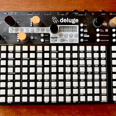 Synthstrom Audible Deluge w/ Numeric Display (includes footswitch & accessories) image 2